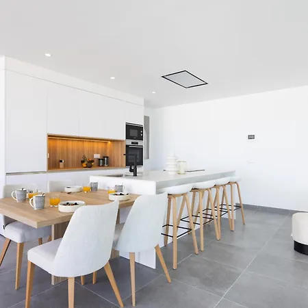 Sybaris 09 By Smart Villa